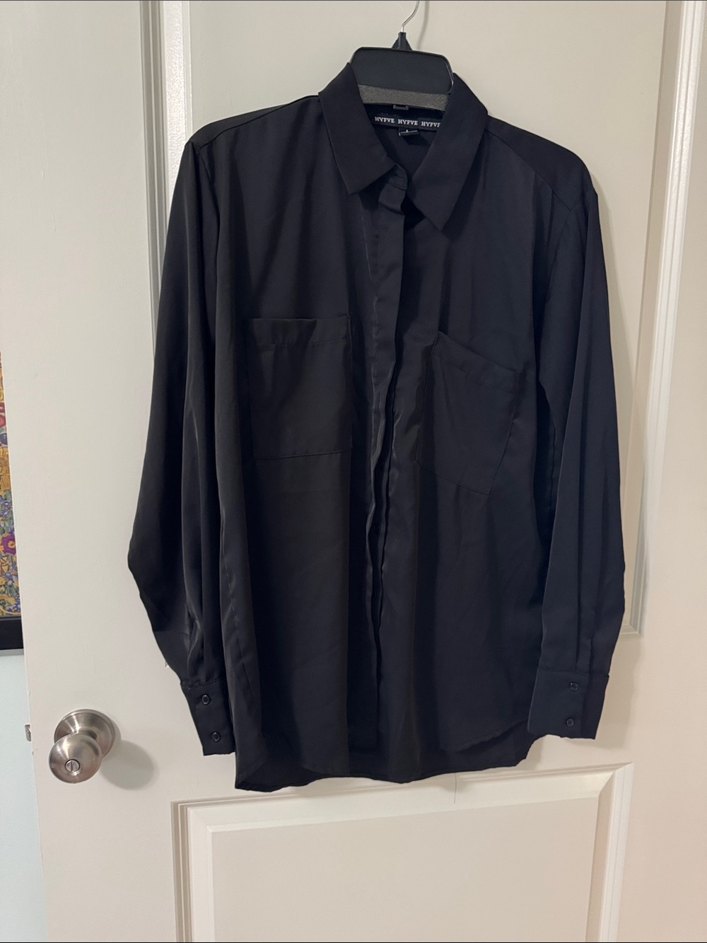 HYFVE Black Women’s Long-Sleeve Button-Up Shirt